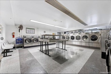 *Parking spots currently available* Current Seller has 2 spots - photo 9