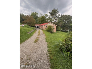 Norris Lake Home For Sale in Jacksboro Tennessee