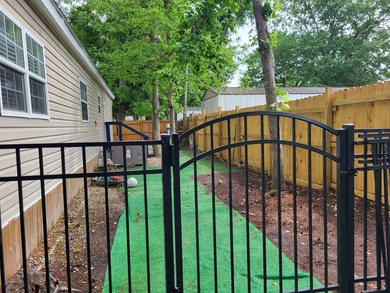 PRICE REDUCED!! Seller motivated. Fully remodeled and move-in - photo 17