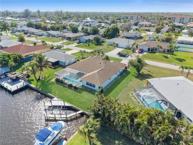 Check out this beautiful direct Gulf access pool home in a prime - photo 8