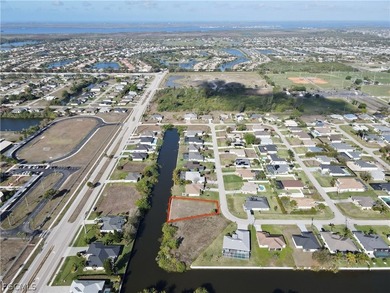 Discover this beautiful oversized southern-facing lot in the - photo 2