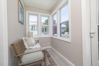 Welcome to 2589 Southard Avenue! This meticulously maintained - photo 8