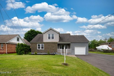 Available for sale or lease, this prime turn-key commercial - photo 1
