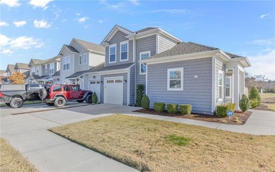 Lake Condo For Sale in Chesapeake, Virginia