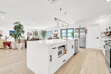 Nestled in the heart of Palm Beach Gardens, this masterfully - photo 33