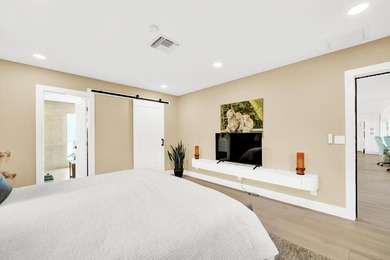 Nestled in the heart of Palm Beach Gardens, this masterfully - photo 41