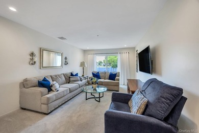 Incredible Opportunity to Enjoy the Lifestyle You've Been - photo 8