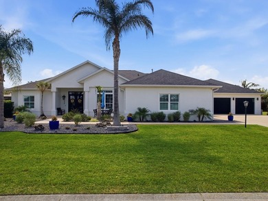 Discover the epitome of luxurious living in the sought after - photo 2