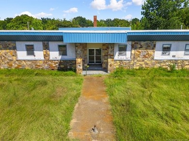Former Grant School property now available to purchase and take - photo 4