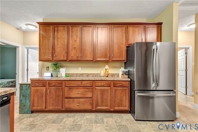Welcome to 2170 Mandeville Trail, in Mechanicsville Virginia. A - photo 6
