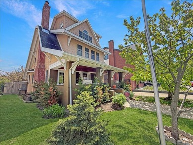 Discover the ultimate backyard retreat in Brooklyn's exclusive - photo 31