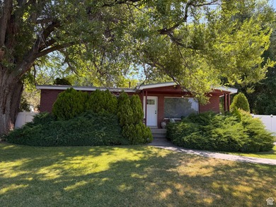 Great Salt Lake Home For Sale in Bountiful Utah