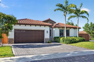 Beautiful turn-key 2019-built single-family home located in the - photo 2