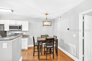 Enjoy carefree living in this beautifully updated first-floor - photo 14