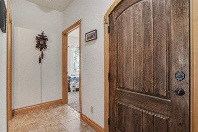 Beautiful home in Medicine Park's Granite Ridge Addition. This 3 - photo 36