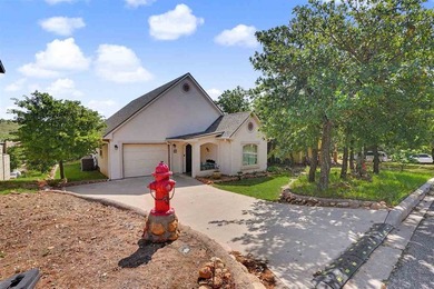 Beautiful home in Medicine Park's Granite Ridge Addition. This 3 - photo 39