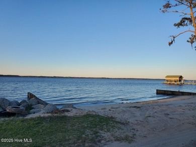 Pamlico River Lot For Sale in Blounts Creek North Carolina