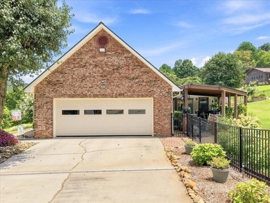 Welcome to this exceptional all brick, two story home offering - photo 4