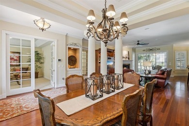PRICED TO SELL!!This Custom-Built builder's 1 story home of 4 - photo 8