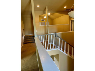 A rare opportunity to own this beautifully maintained 4 bedroom - photo 15