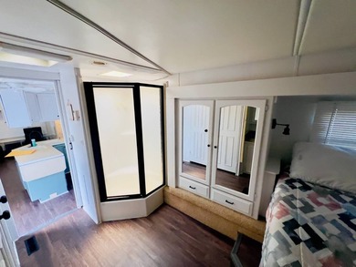 ALL AGE PARK, PET FRIENDLY, $550/MONTH LOT RENT UTILITIES - photo 15