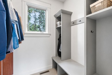Welcome to 710 Shadyview Lane. Built by Pillar Homes, this - photo 32