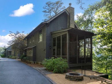 The most private home in beautiful Silverock Cove where luxury - photo 35