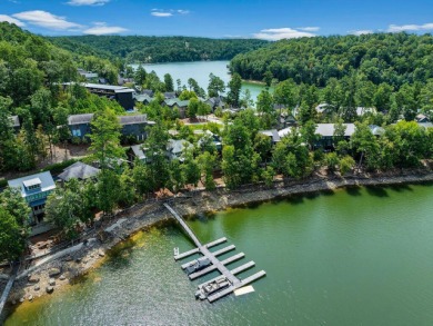 The most private home in beautiful Silverock Cove where luxury - photo 36