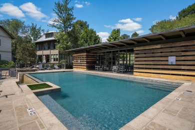 The most private home in beautiful Silverock Cove where luxury - photo 38