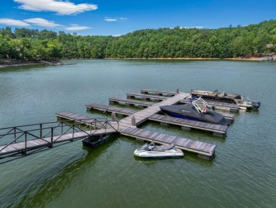 The most private home in beautiful Silverock Cove where luxury - photo 39