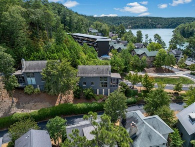 The most private home in beautiful Silverock Cove where luxury - photo 40