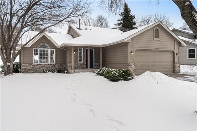 Staring Lake Home Sale Pending in Eden Prairie Minnesota