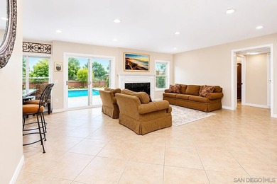 HARD TO FIND 5 BEDROOM WITH POOL, NO HOA, 20 FT CEILINGS, OPEN - photo 3