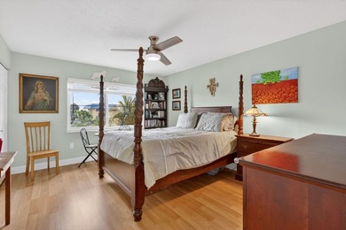 This beautifully updated 2 bedroom, 1 bath condo offers the - photo 13