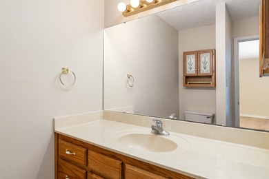 Don't miss out on this beautiful 3-bedroom, 2-bath home - photo 23