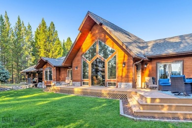 319 Skywood offers a rare combination of acreage, functional - photo 5