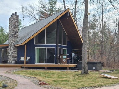 (private lake, pond, creek) Home For Sale in Newaygo Michigan