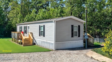 (private lake, pond, creek) Home Sale Pending in Oliver Springs Tennessee