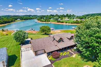 Enjoy the best of Douglas Lake living in this beautifully - photo 4