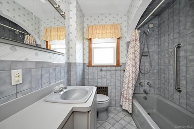 Lovingly Maintained Detached Colonial Nestled on a Beautiful - photo 13
