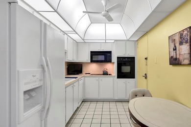 EASY TO SHOW WITH COURTESY NOTICE. BRIGHT AND SPACIOUS 2 BEDROOM - photo 19