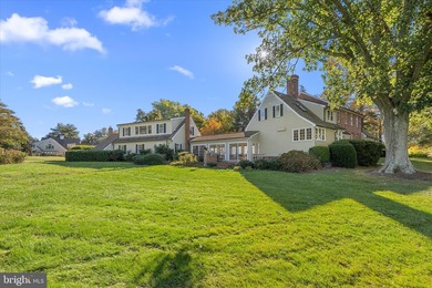 Swan Point is an exquisite waterfront estate set on - photo 7