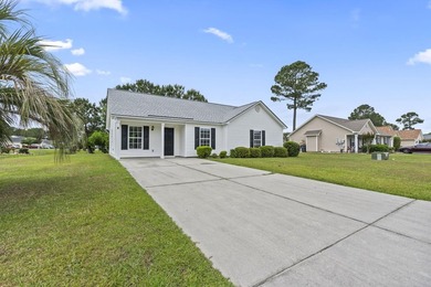 Welcome to this stunning newly renovated home located at 957 - photo 1