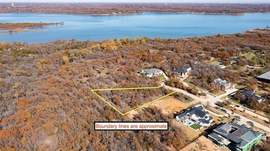 Lake Grapevine Lot For Sale in Southlake Texas
