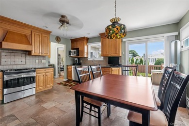 Meticulously maintained, expanded and renovated 4 bedroom 2 bath - photo 7
