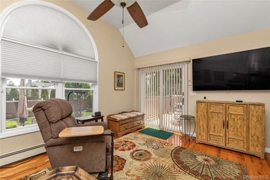 Meticulously maintained, expanded and renovated 4 bedroom 2 bath - photo 10