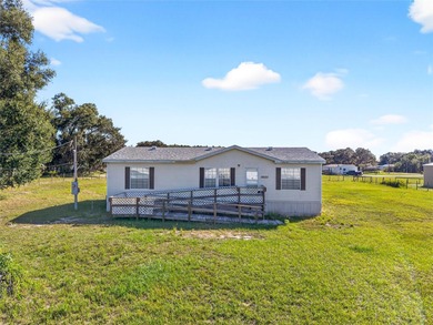 Lake Weir Home Sale Pending in Ocklawaha Florida