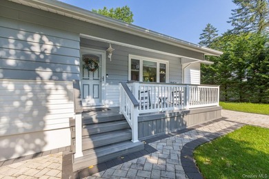 Welcome to 276 Parkway Drive in the Peconic River Park community - photo 7