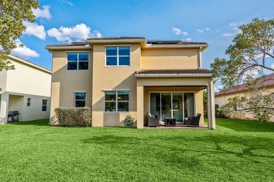 Live large, save big, and enjoy the view. Built in 2014 by Minto - photo 39