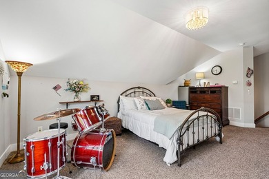 SELLERS ARE PAYING FOR YOUR CLOSING COST, up to $30,000!!! This - photo 42